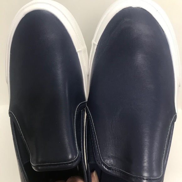 NWT Avon Slip Into Comfort Kicks Blue Size 7 - Picture 2 of 9